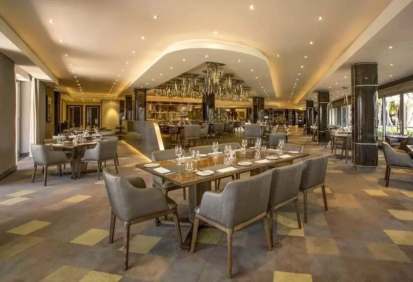 The Maslow Hotel, Sandton