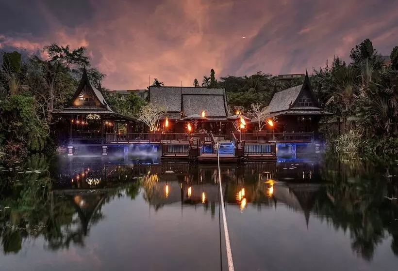 Otel The Slate Phuket