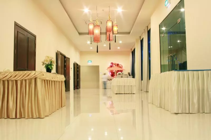 Отель Tropicana Pattaya