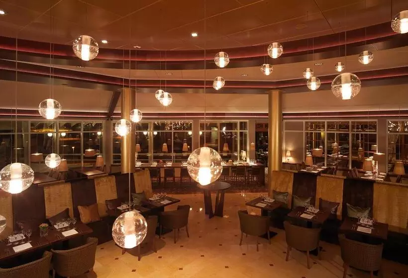 استراحتگاه Naantali Spa