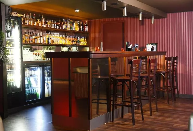 استراحتگاه Naantali Spa