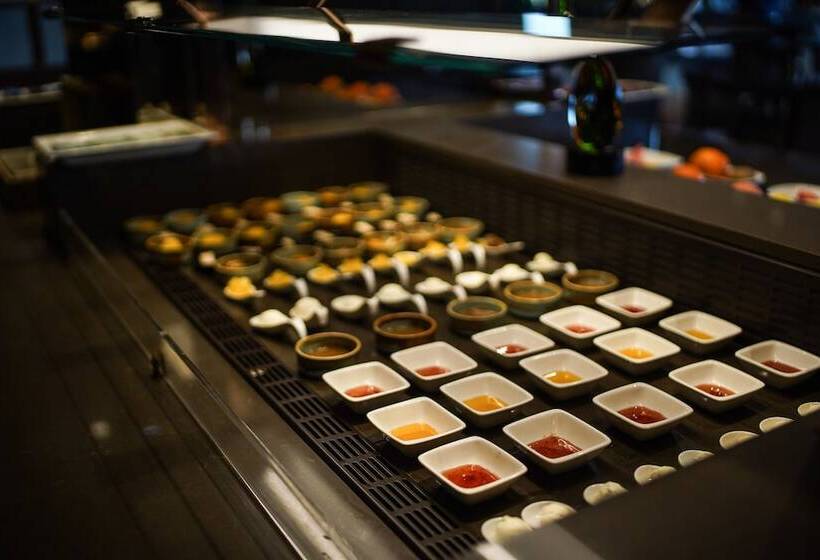 Almira Hotel Thermal Spa & Convention Center