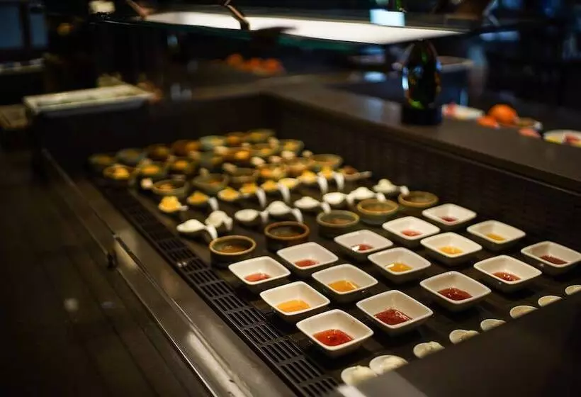 Almira Hotel Thermal Spa & Convention Center