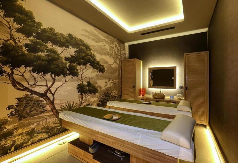 Almira Hotel Thermal Spa & Convention Center