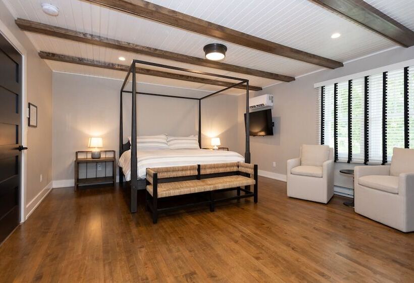 בית מלון כפרי Alpine Resort