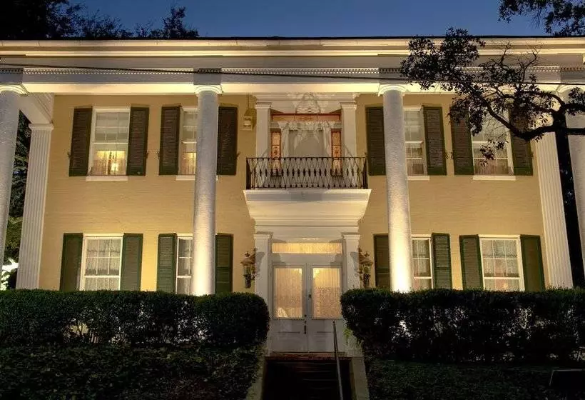 ホテル Anchuca Historic Mansion & Inn