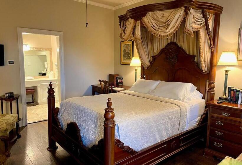 فندق Anchuca Historic Mansion & Inn