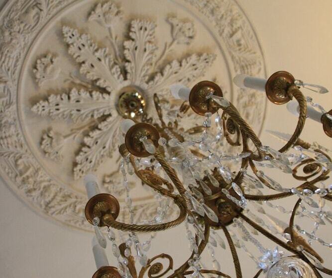 فندق Anchuca Historic Mansion & Inn