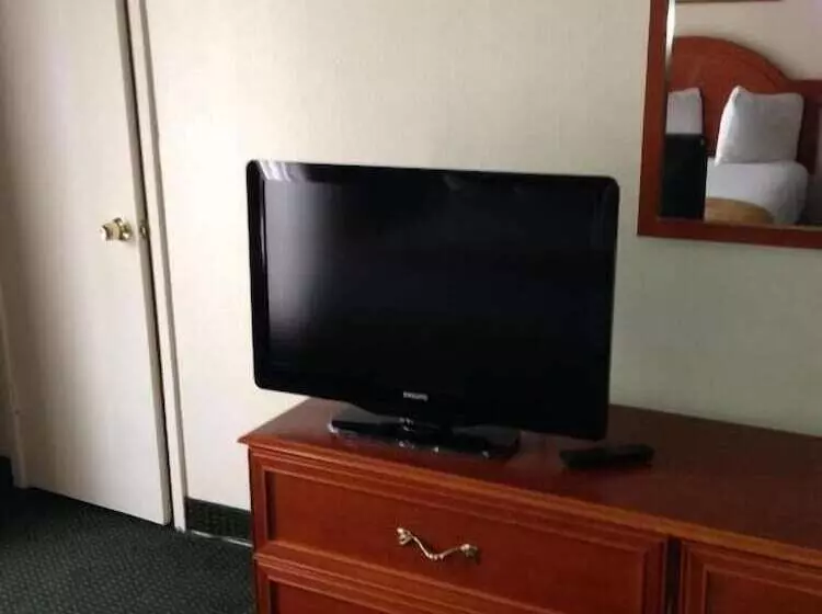 Отель Barcelona Suites