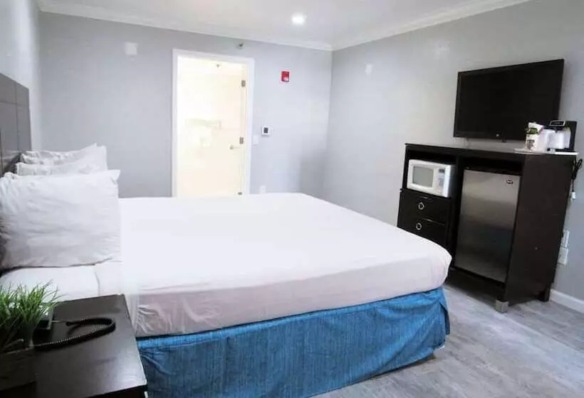 호텔 Capri Suites Anaheim