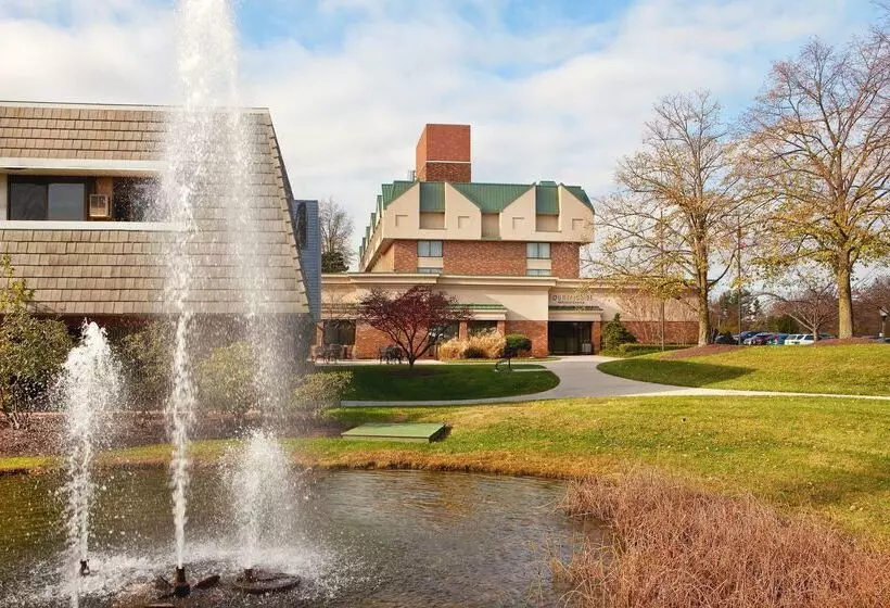 فندق Doubletree By Hilton Baltimore North Pikesville