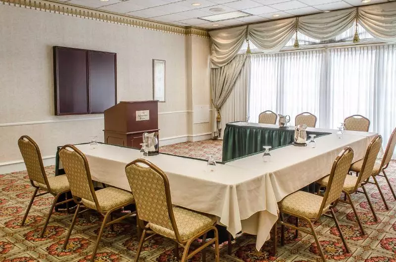 Hotel Graduate By Hilton State College