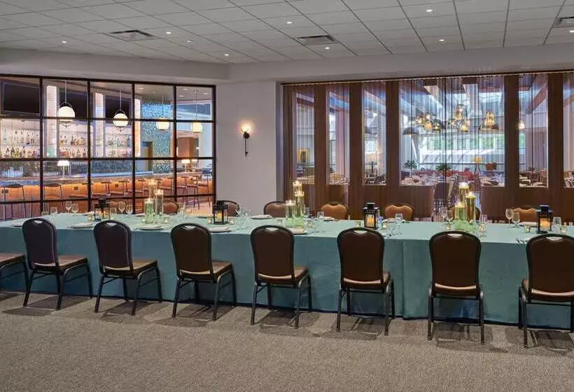 酒店 Hilton Atlanta Airport