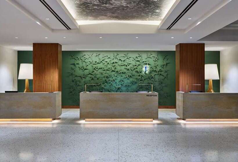 هتل Hilton Atlanta Airport