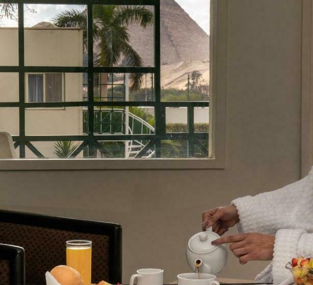هتل Mercure Cairo Le Sphinx