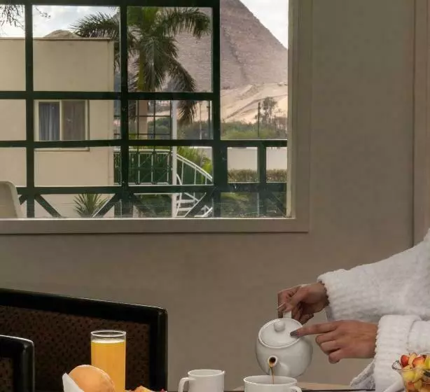 Hotel Mercure Cairo Le Sphinx