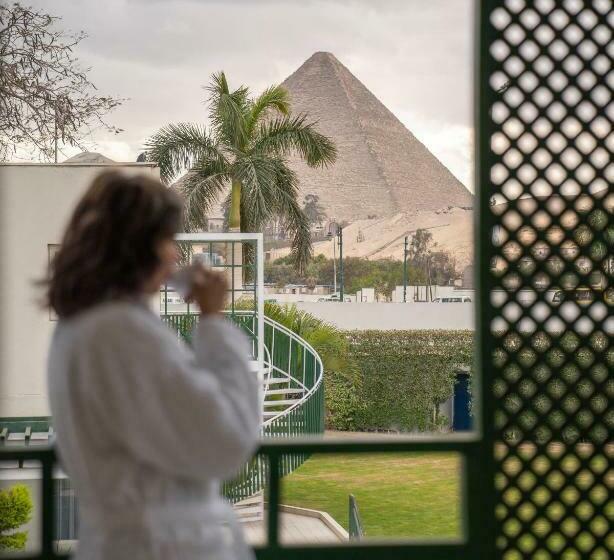 هتل Mercure Cairo Le Sphinx