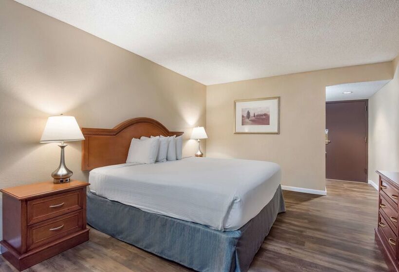 Surestay Plus Hotel By Best Western Reno Airport