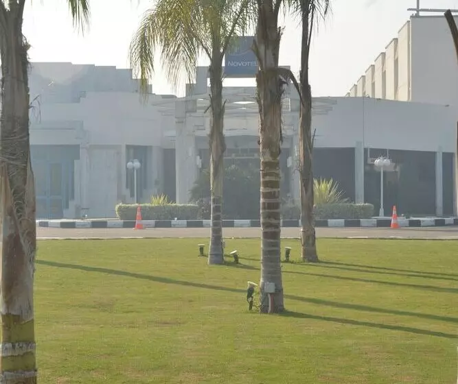 Novotel Cairo Airport