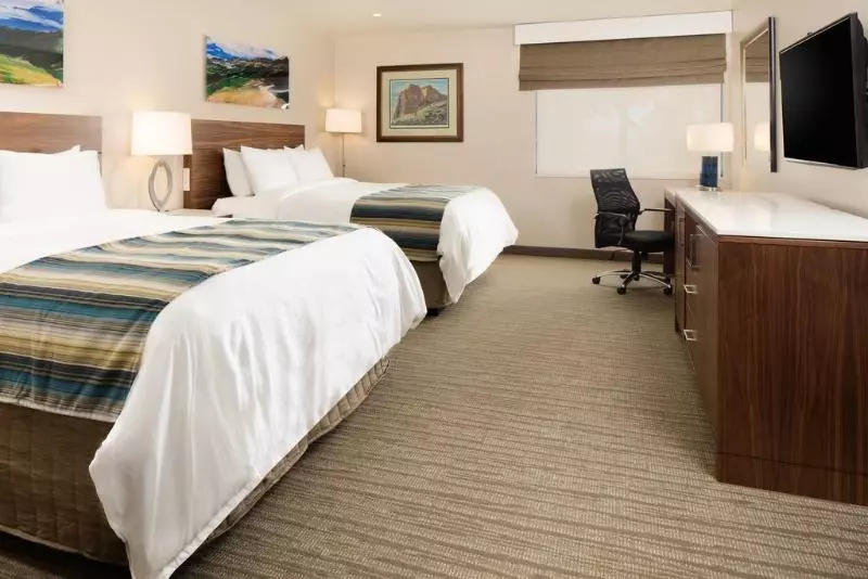 Delta Hotels By Marriott Helena Colonial