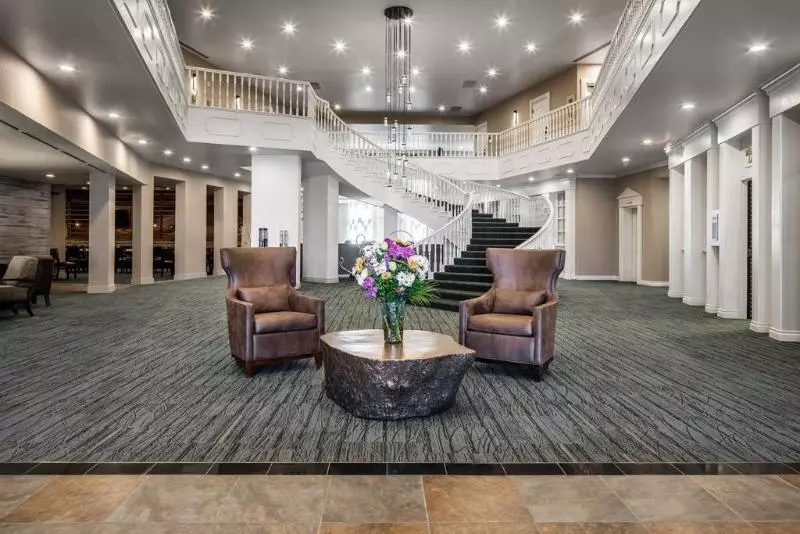 Delta Hotels By Marriott Helena Colonial