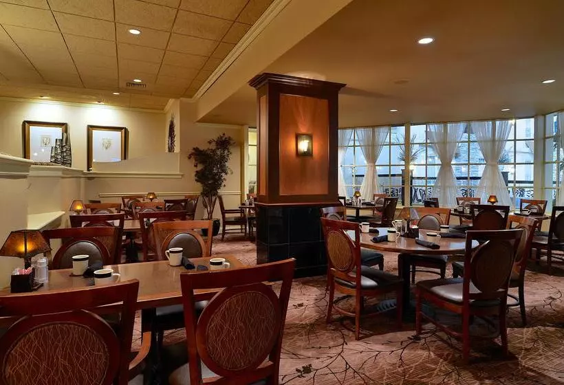 Eden Resort And Suites, Bw Premier Collection