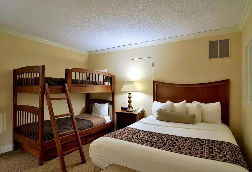 Eden Resort And Suites, Bw Premier Collection