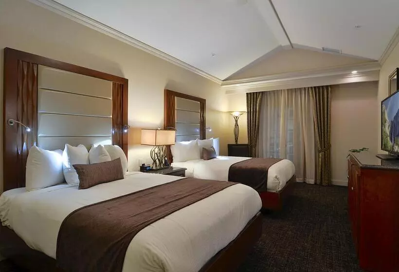 Eden Resort And Suites, Bw Premier Collection