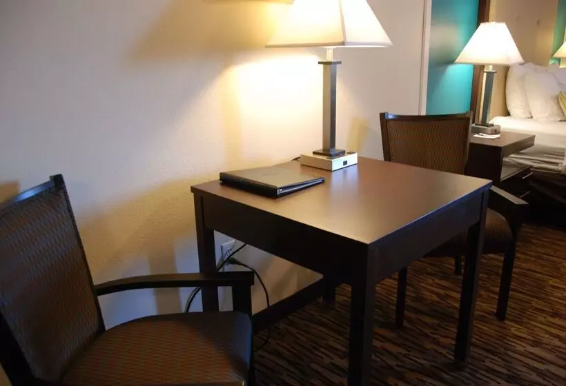 فندق Best Western Baraboo Inn