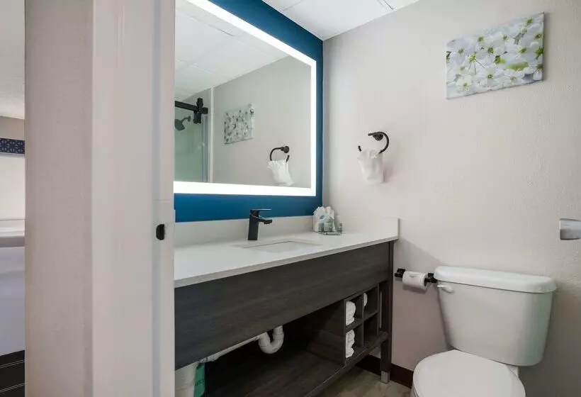 فندق Best Western Bordentown Inn