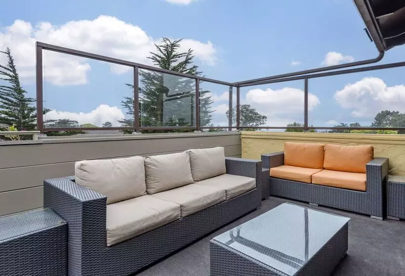 酒店 Best Western Carmels Town House Lodge