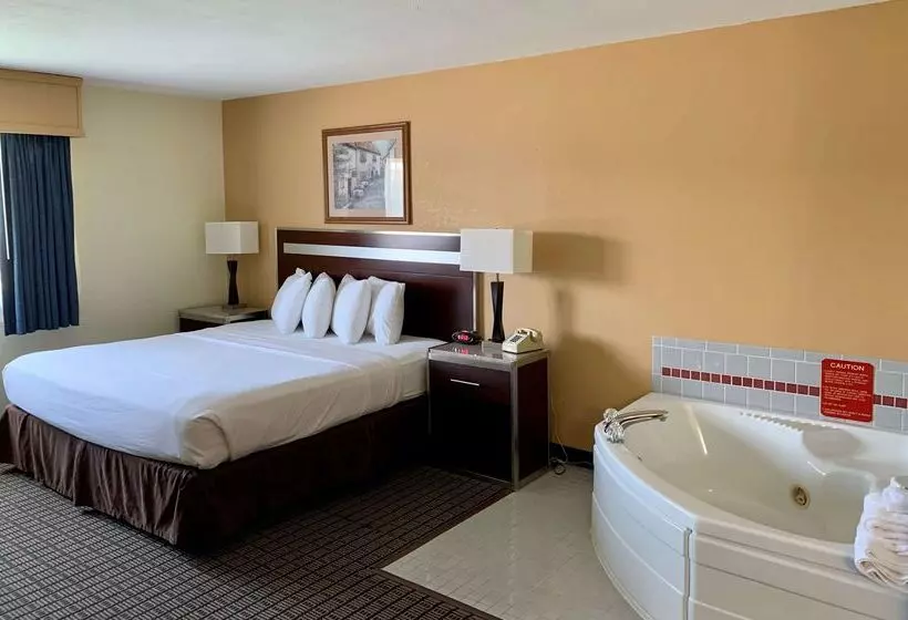 בית מלון כפרי Best Western Maritime Inn