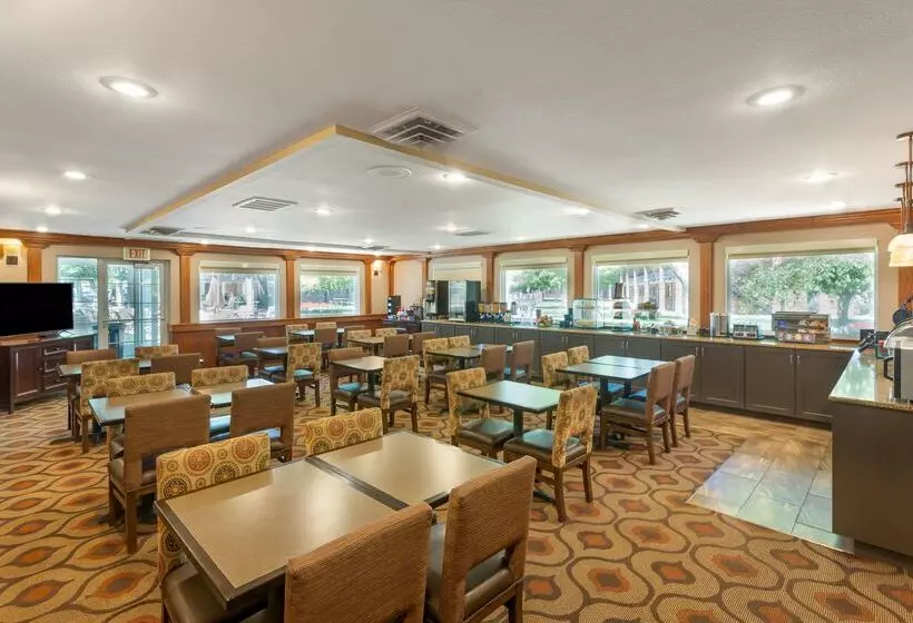 Отель Best Western Plus Burley Inn & Convention Center