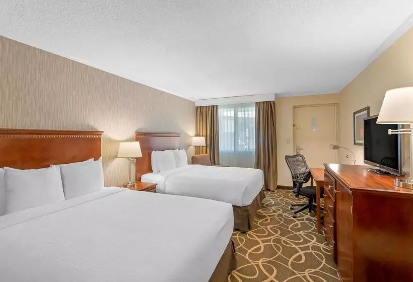 Отель Best Western Plus Burley Inn & Convention Center