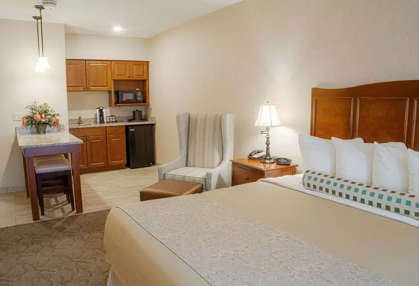 Отель Best Western Plus Country Cupboard Inn