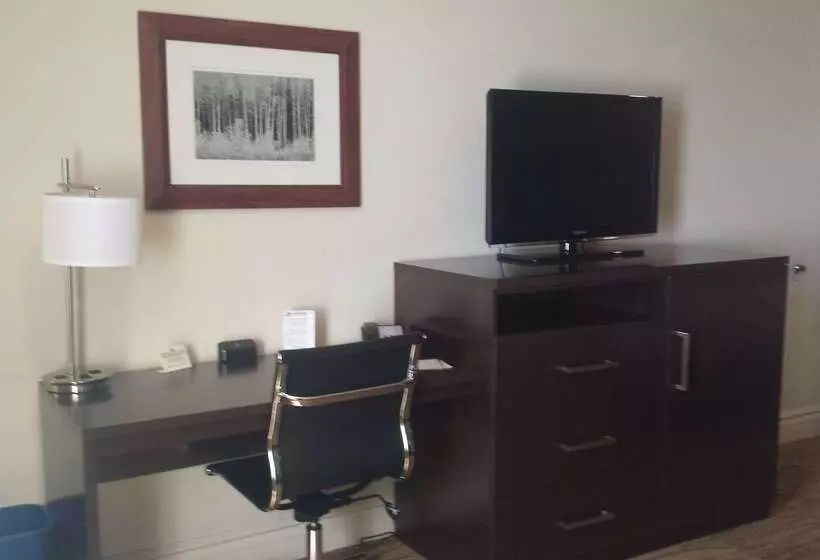 בית מלון כפרי Best Western Pony Soldier Inn & Suites