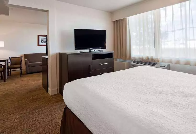 בית מלון כפרי Best Western Pony Soldier Inn & Suites