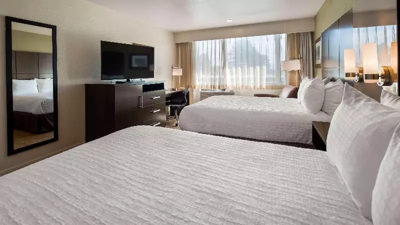 בית מלון כפרי Best Western Pony Soldier Inn & Suites