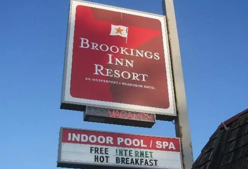 Otel Brookings Inn Resort