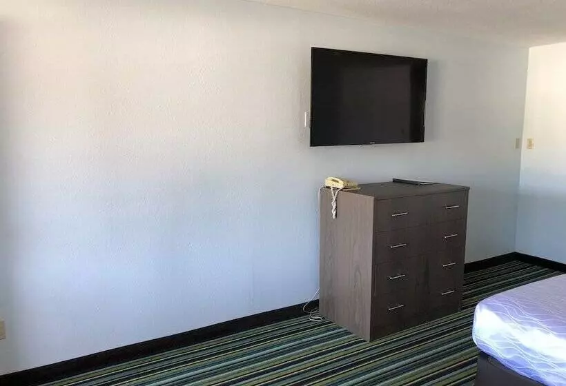 Otel Brookings Inn Resort