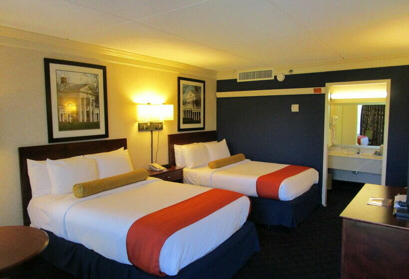 Otel Cavalier Inn At The University