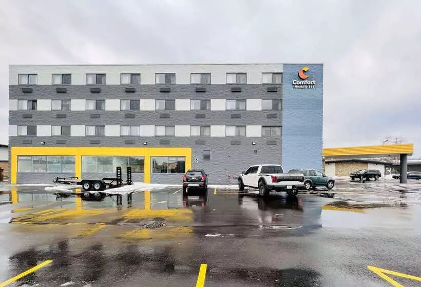 Szálloda Comfort Inn & Suites