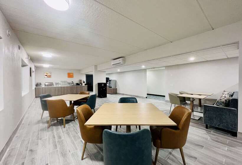 酒店 Comfort Inn & Suites