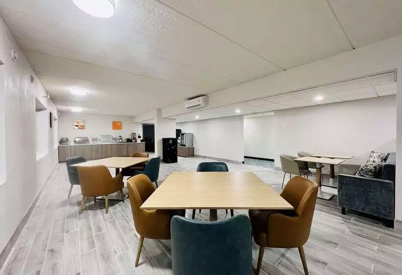 Szálloda Comfort Inn & Suites