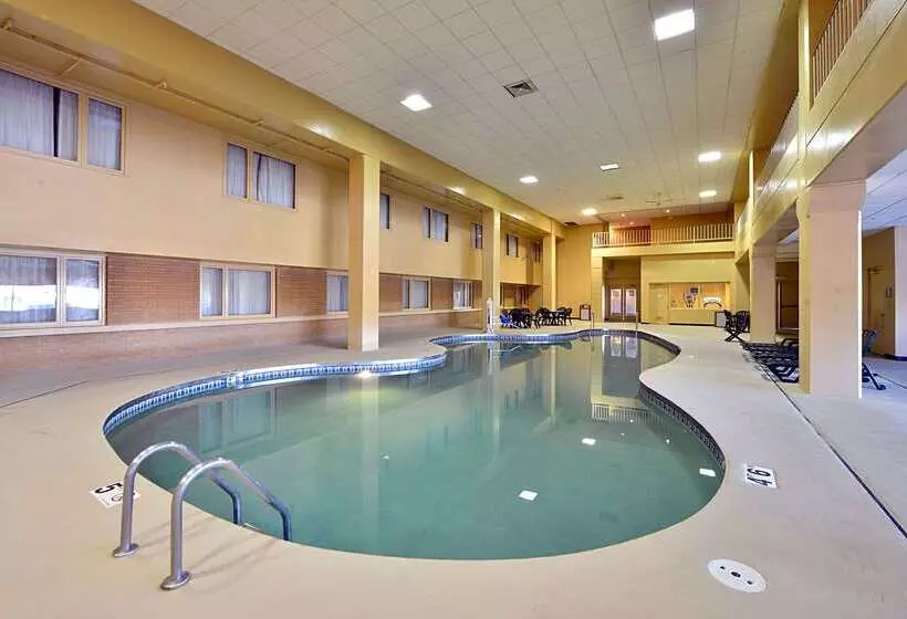 Szálloda Comfort Inn & Suites