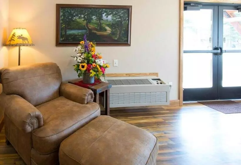 هتل Crosswinds Inn