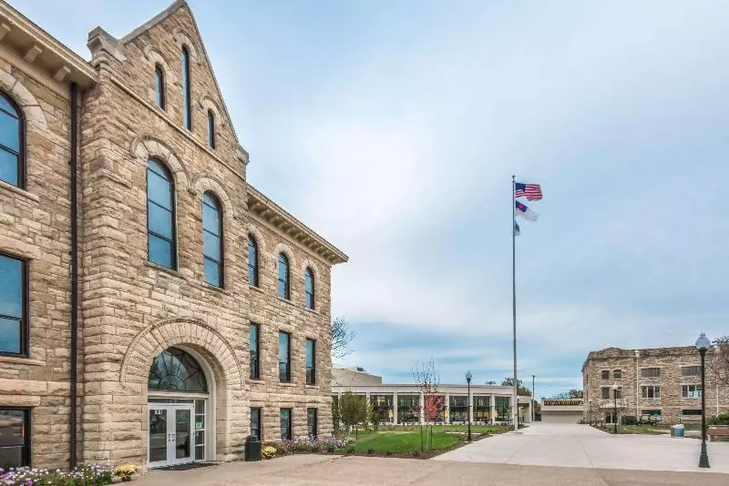 Szálloda Days Inn By Wyndham Ottawa