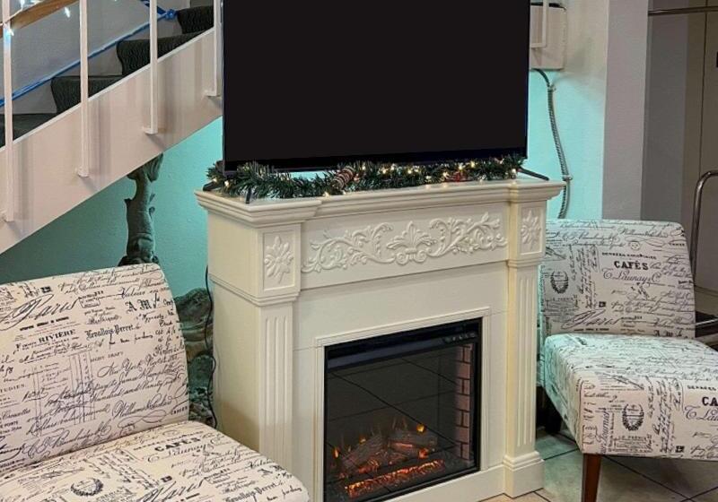 בית מלון כפרי Econo Lodge