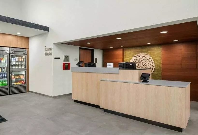 فندق Fairfield by Marriott Inn & Suites Atascadero