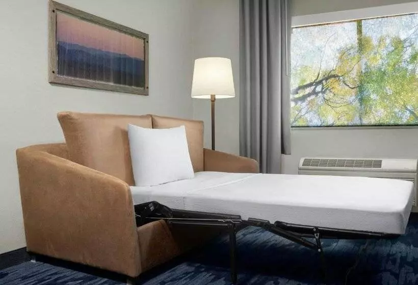 فندق Fairfield by Marriott Inn & Suites Atascadero